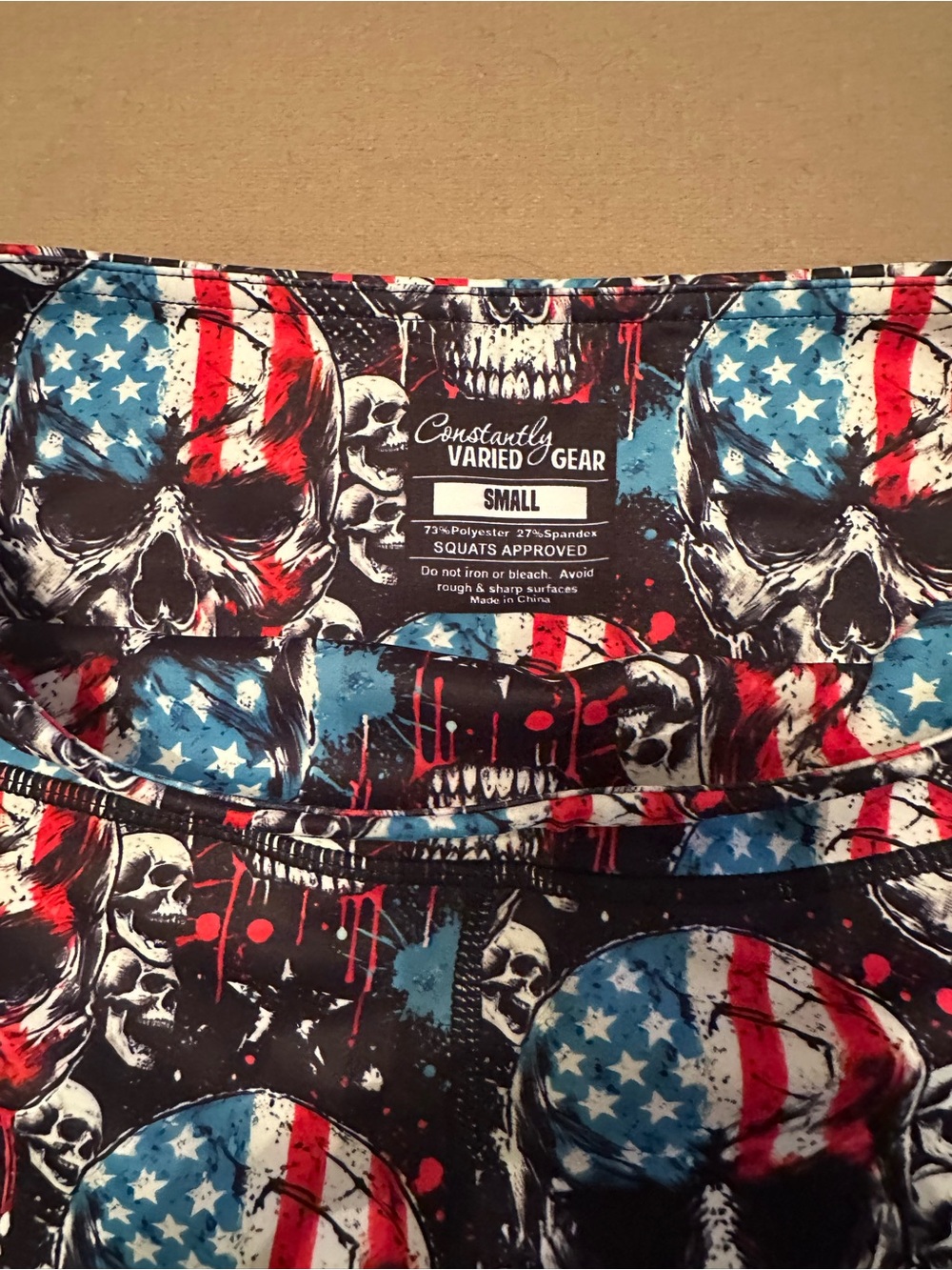 CVG USA Skulls - Women’s Capri Leggings - Picture 3 of 4